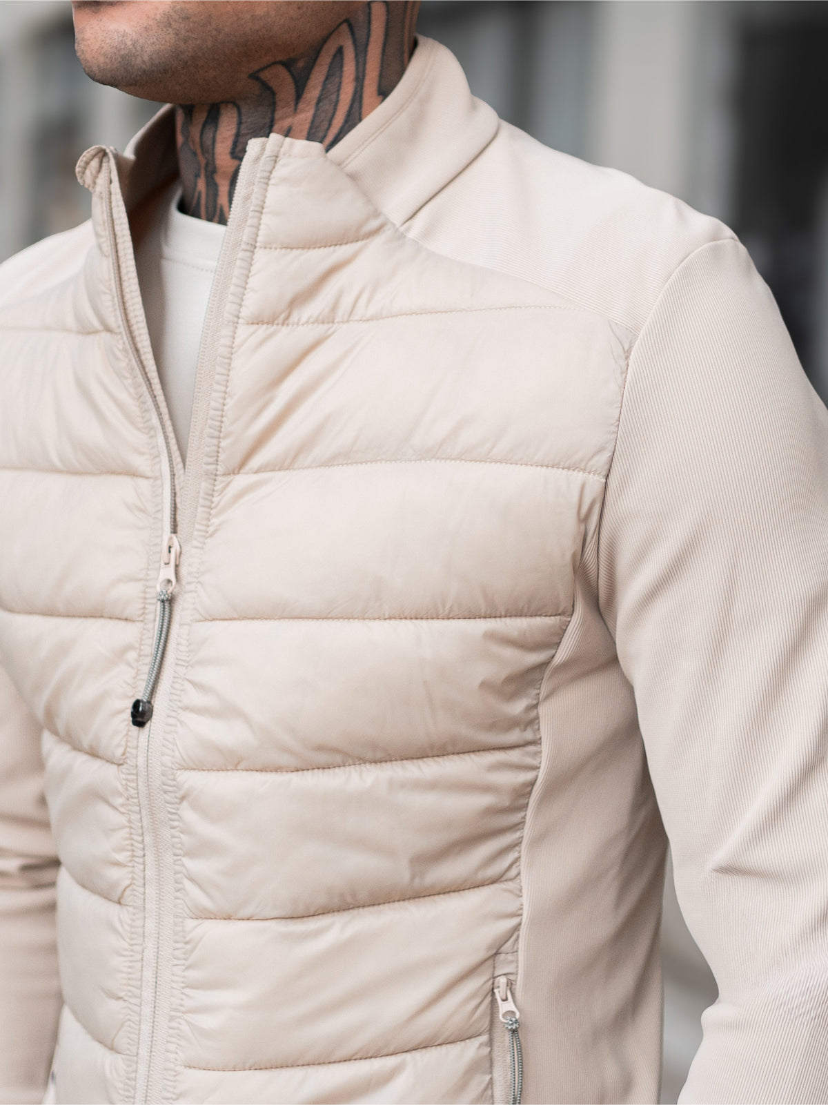 Chriss-Tians Men’s Quilted Jacket – Wind Resistant Tech Stretch Sand